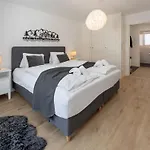 Διαμέρισμα Zur Hoehe By Interhome Γκρίντελβαλντ